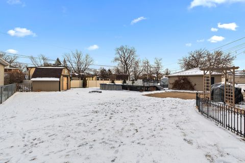 Tiny photo for 16041 Long Avenue, Oak Forest, IL 60452 (MLS # 12546189)