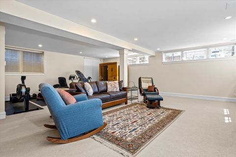 Tiny photo for 431 Laurel Avenue, Wilmette, IL 60091 (MLS # 12566743)