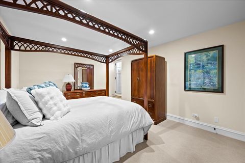 Tiny photo for 431 Laurel Avenue, Wilmette, IL 60091 (MLS # 12566743)