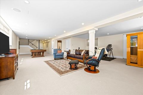 Tiny photo for 431 Laurel Avenue, Wilmette, IL 60091 (MLS # 12566743)