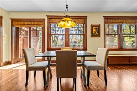 Tiny photo for 431 Laurel Avenue, Wilmette, IL 60091 (MLS # 12566743)