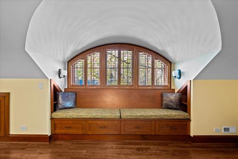 Tiny photo for 431 Laurel Avenue, Wilmette, IL 60091 (MLS # 12566743)