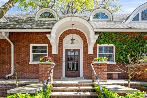 Tiny photo for 431 Laurel Avenue, Wilmette, IL 60091 (MLS # 12566743)