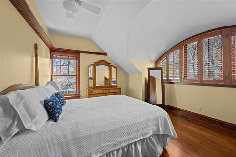 Tiny photo for 431 Laurel Avenue, Wilmette, IL 60091 (MLS # 12566743)