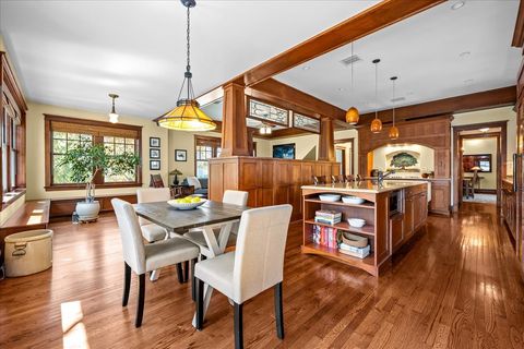 Tiny photo for 431 Laurel Avenue, Wilmette, IL 60091 (MLS # 12566743)