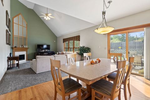 Tiny photo for 700 N Hundley Street, Hoffman Estates, IL 60169 (MLS # 12486068)