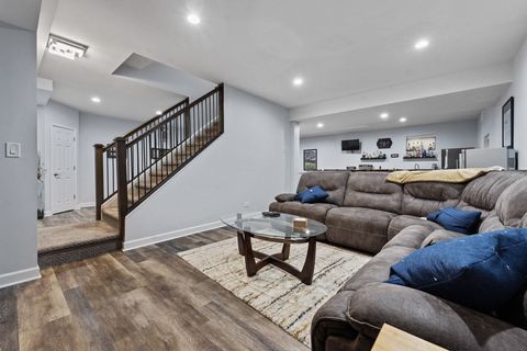 Tiny photo for 700 N Hundley Street, Hoffman Estates, IL 60169 (MLS # 12486068)