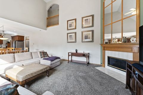 Tiny photo for 700 N Hundley Street, Hoffman Estates, IL 60169 (MLS # 12486068)