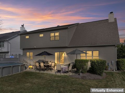 Tiny photo for 700 N Hundley Street, Hoffman Estates, IL 60169 (MLS # 12486068)