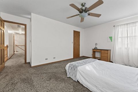 Tiny photo for 700 N Hundley Street, Hoffman Estates, IL 60169 (MLS # 12486068)
