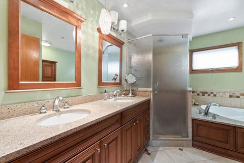 Tiny photo for 700 N Hundley Street, Hoffman Estates, IL 60169 (MLS # 12486068)