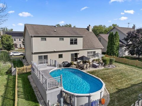 Tiny photo for 700 N Hundley Street, Hoffman Estates, IL 60169 (MLS # 12486068)
