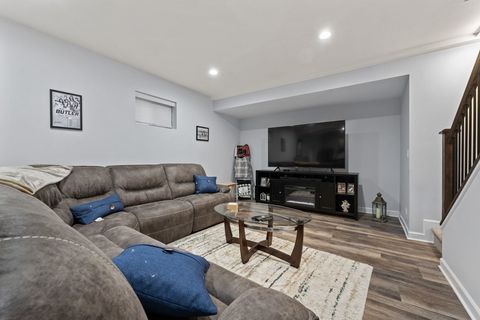Tiny photo for 700 N Hundley Street, Hoffman Estates, IL 60169 (MLS # 12486068)