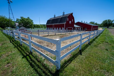 Tiny photo for 8585 S Derinda Road, Elizabeth, IL 61028 (MLS # 12487831)