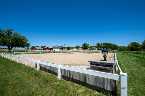 Tiny photo for 8585 S Derinda Road, Elizabeth, IL 61028 (MLS # 12487831)
