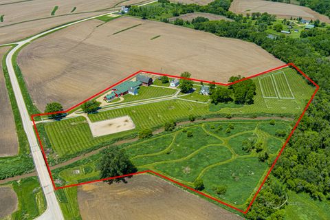 Tiny photo for 8585 S Derinda Road, Elizabeth, IL 61028 (MLS # 12487831)