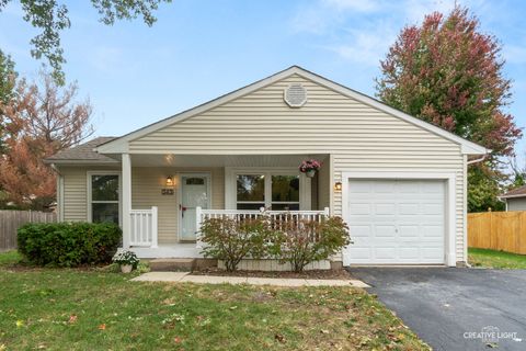 Photo of 343 Danbury Drive, Naperville, IL 60565 (MLS # 12503122) Photo of 343 Danbury Drive, Naperville, IL 60565 (MLS # 12503122)