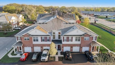 Photo of 8108 Concord Lane #K, Justice, IL 60458 (MLS # 12573273)