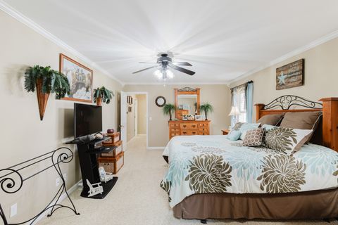 Tiny photo for 804 Aurora Lane, Marion, IL 62959 (MLS # 12551764)