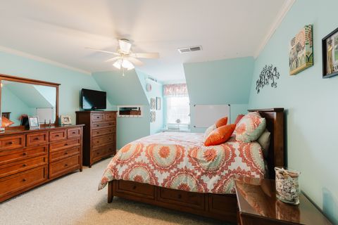 Tiny photo for 804 Aurora Lane, Marion, IL 62959 (MLS # 12551764)