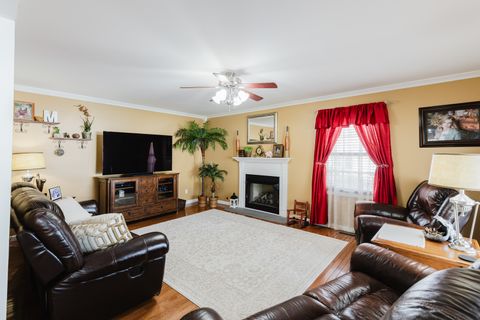 Tiny photo for 804 Aurora Lane, Marion, IL 62959 (MLS # 12551764)