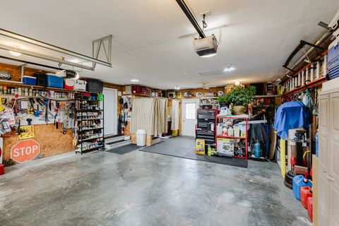 Tiny photo for 804 Aurora Lane, Marion, IL 62959 (MLS # 12551764)