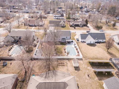 Tiny photo for 804 Aurora Lane, Marion, IL 62959 (MLS # 12551764)