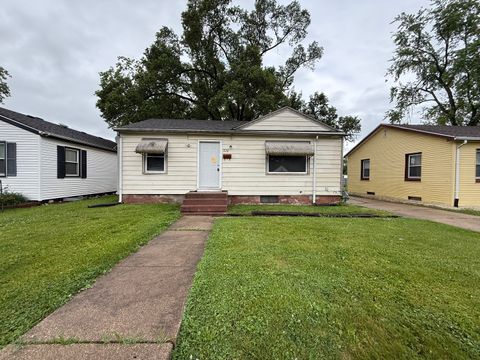Photo of 326 S Gordon Avenue, Kankakee, IL 60901 (MLS # 12397935)