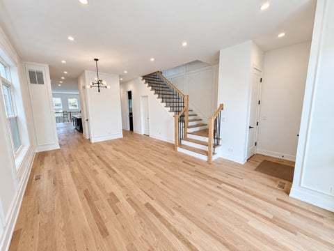 Tiny photo for 6732 N Oxford Avenue, Chicago, IL 60631 (MLS # 12761721)
