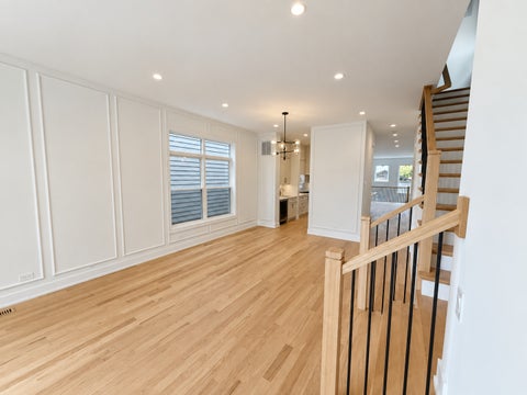 Tiny photo for 6732 N Oxford Avenue, Chicago, IL 60631 (MLS # 12761721)