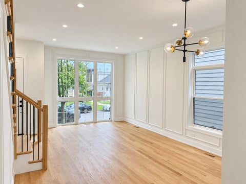 Tiny photo for 6732 N Oxford Avenue, Chicago, IL 60631 (MLS # 12761721)