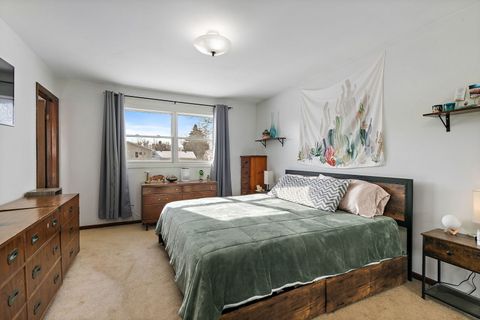 Tiny photo for 1345 S Madlock Court, Elgin, IL 60123 (MLS # 12528253)