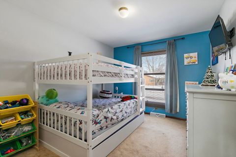 Tiny photo for 1345 S Madlock Court, Elgin, IL 60123 (MLS # 12528253)