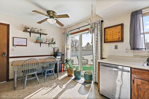 Tiny photo for 1345 S Madlock Court, Elgin, IL 60123 (MLS # 12528253)