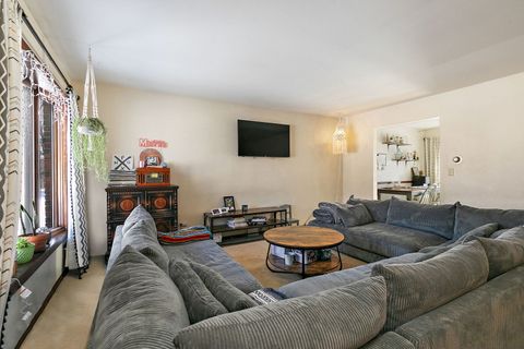 Tiny photo for 1345 S Madlock Court, Elgin, IL 60123 (MLS # 12528253)