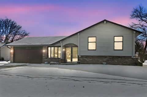 Photo of 1345 S Madlock Court, Elgin, IL 60123 (MLS # 12528253)