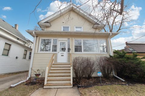 Photo of 1137 Erie Street, Oak Park, IL 60302 (MLS # 12475232)