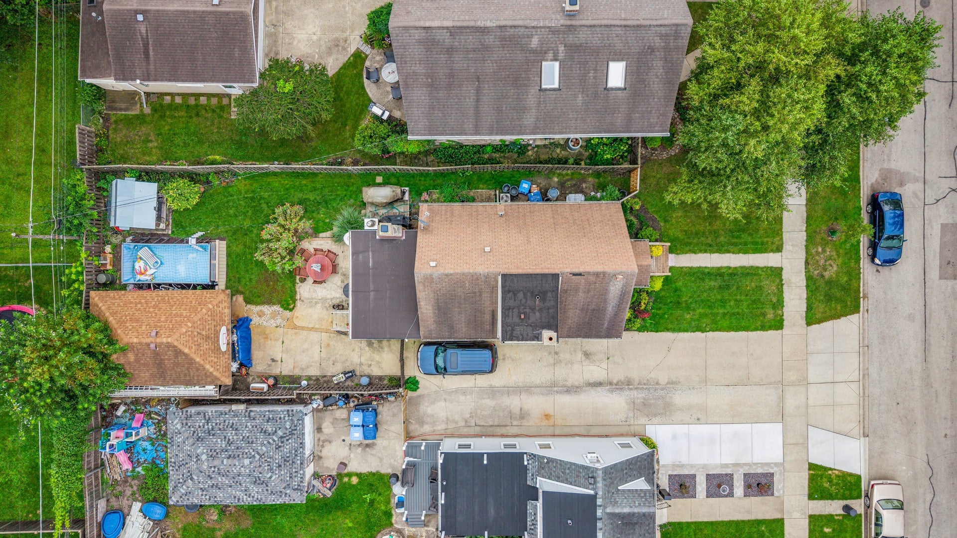 1095 Webster Lane