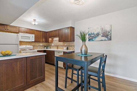 Tiny photo for 112 Mullingar Court #1A, Schaumburg, IL 60193 (MLS # 12613033)