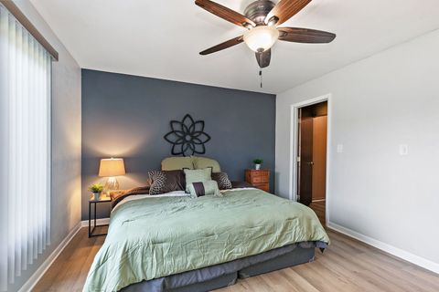 Tiny photo for 112 Mullingar Court #1A, Schaumburg, IL 60193 (MLS # 12613033)