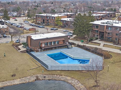 Tiny photo for 112 Mullingar Court #1A, Schaumburg, IL 60193 (MLS # 12613033)