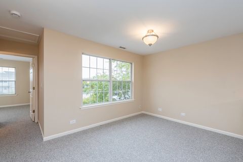 Tiny photo for 17876 W Braewick Road, Gurnee, IL 60031 (MLS # 12491223)