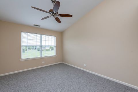 Tiny photo for 17876 W Braewick Road, Gurnee, IL 60031 (MLS # 12491223)