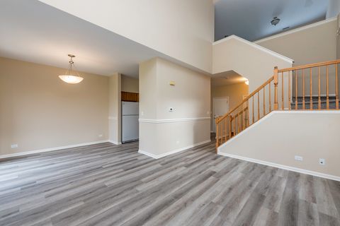 Tiny photo for 17876 W Braewick Road, Gurnee, IL 60031 (MLS # 12491223)