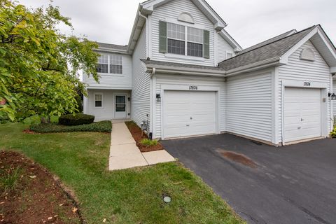 Photo of 17876 W Braewick Road, Gurnee, IL 60031 (MLS # 12491223)