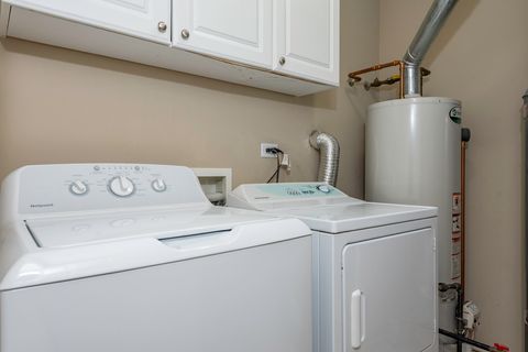 Tiny photo for 17876 W Braewick Road, Gurnee, IL 60031 (MLS # 12491223)