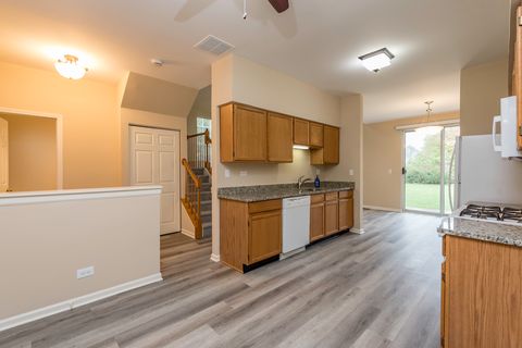 Tiny photo for 17876 W Braewick Road, Gurnee, IL 60031 (MLS # 12491223)