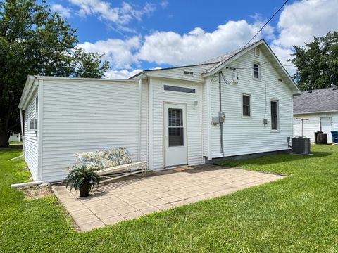 Tiny photo for 224 W 2nd Place, Spring Valley, IL 61362 (MLS # 12681616)
