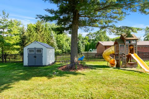 Tiny photo for 7715 VIRGINIA Court, Willowbrook, IL 60527 (MLS # 12413477)