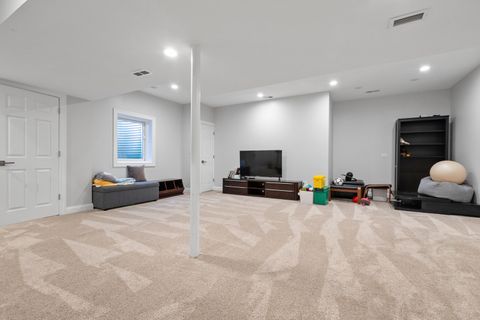 Tiny photo for 7715 VIRGINIA Court, Willowbrook, IL 60527 (MLS # 12413477)